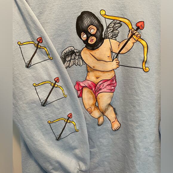 Salem7 Baby Blue Long Sleeve Graphic Masked Cupid T-shirt size Medium - Picture 4 of 8